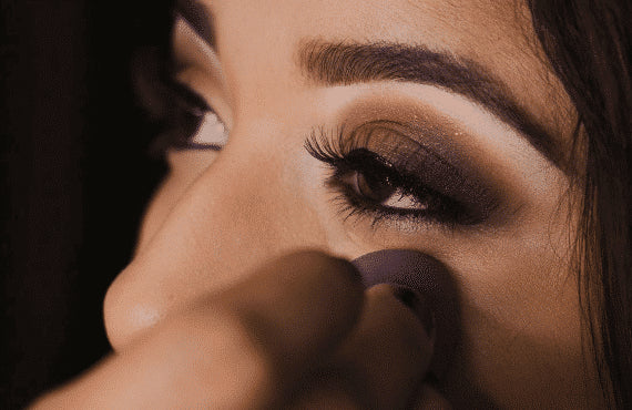Is Eye Makeup Safe for Eyes? The Correct Way to Store & Use Eye Products